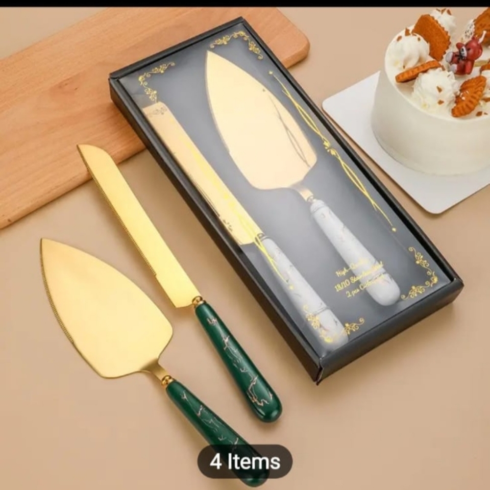 NEW WEDDING GREEN AND GOLD CAKE CUTTER & KNIFE SET ~ EQUISITE
